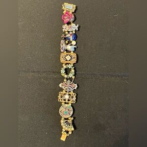 Gorgeous Vtg Sweet Romance Queen Elizabeth Slide Charm Bracelet English Royal